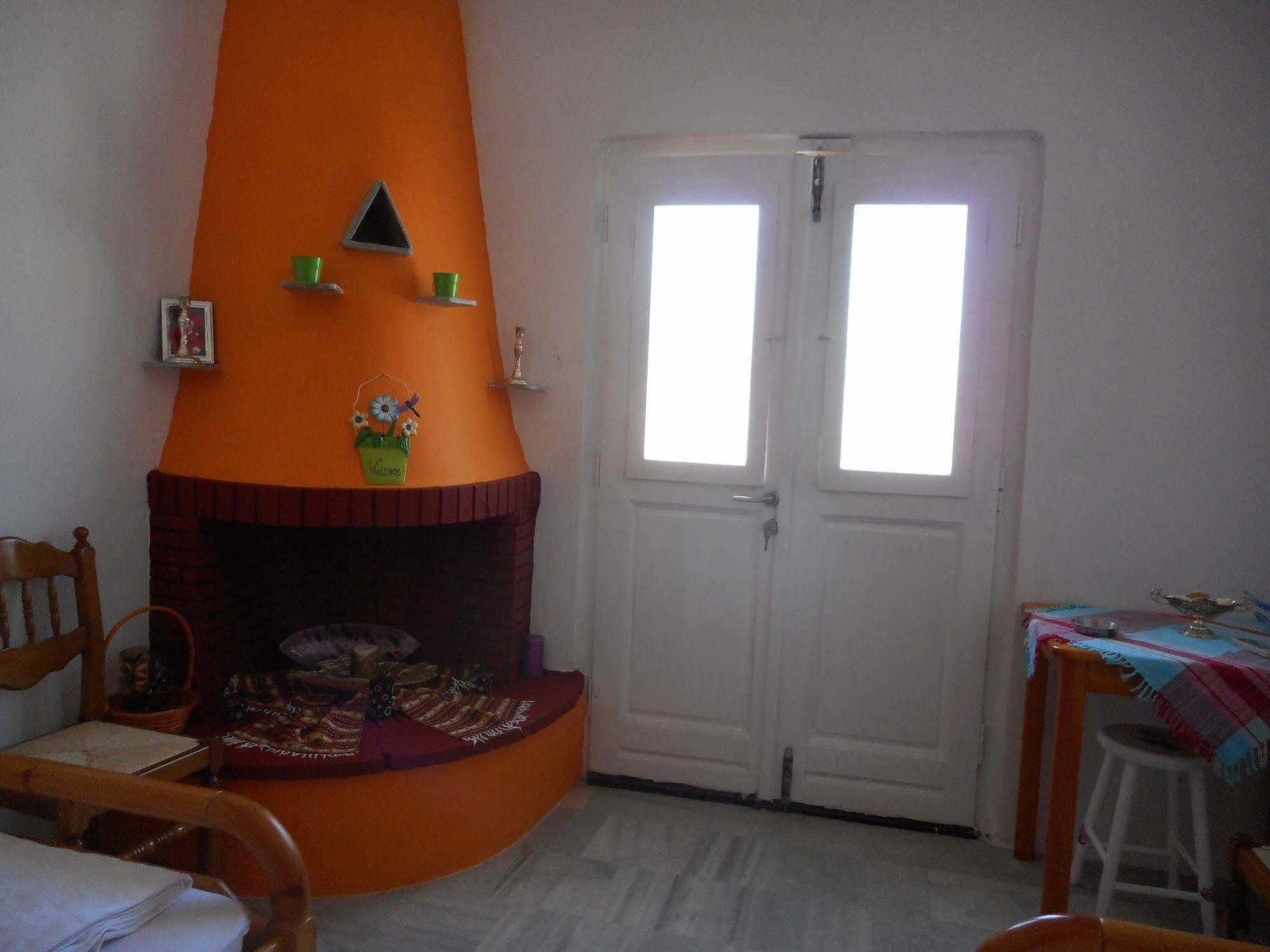 Klimataria Studios Agios Prokopios  Buitenkant foto